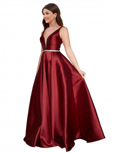 Shop Sleeveless Deep V-Neck A-Line Formal Satin Bridesmaid Dress / Prom Dress with Pockets Canada